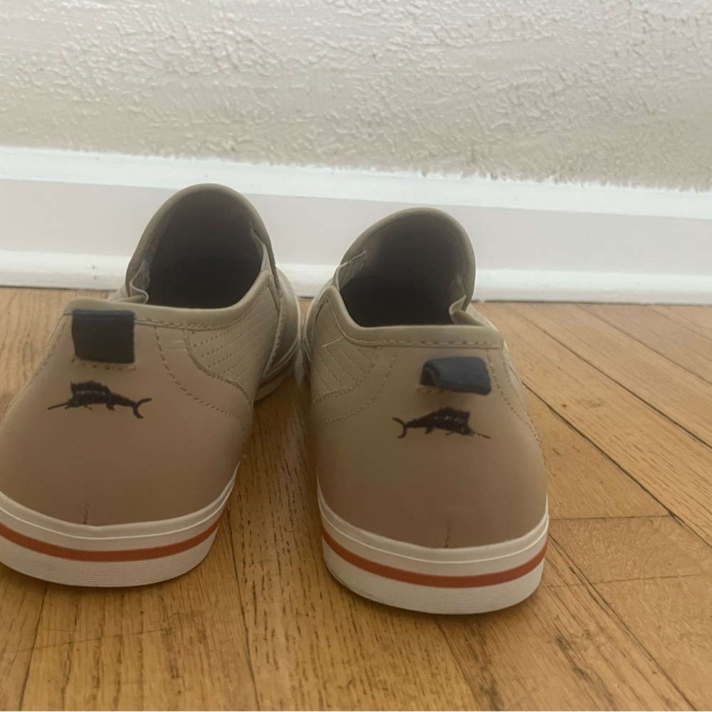 Tommy Bahama Perforated Tan Slip-On Loafer Sneakers 13 NWOB - Picture 5 of 5